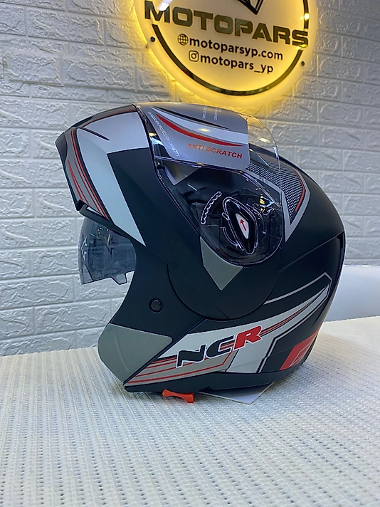 NCR-158 ÇENE AÇILIR GÖZLÜKLÜ KIRMIZI GRAFİK-M